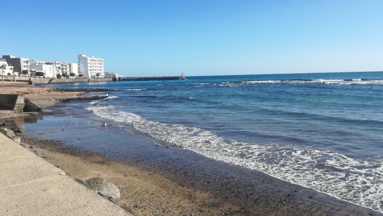 Apartamento Quintana アリナガ エクステリア 写真